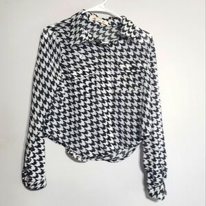 Mine Black and White Houndstooth‎ Button Down Shirt XS